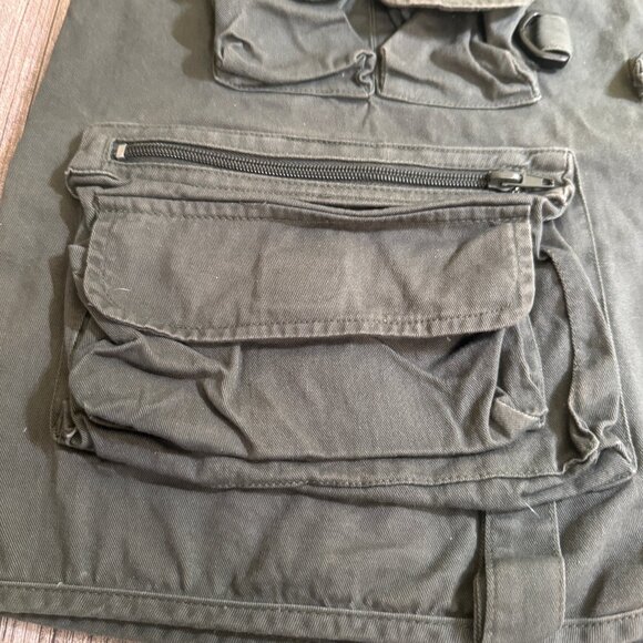 PFLUEGER Utility, Fishing, Camping, 10-Pocket Fishing Vest, L/XL (?), READ - Picture 6 of 12